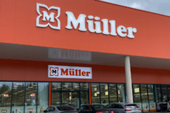 Müller Villach Eingang