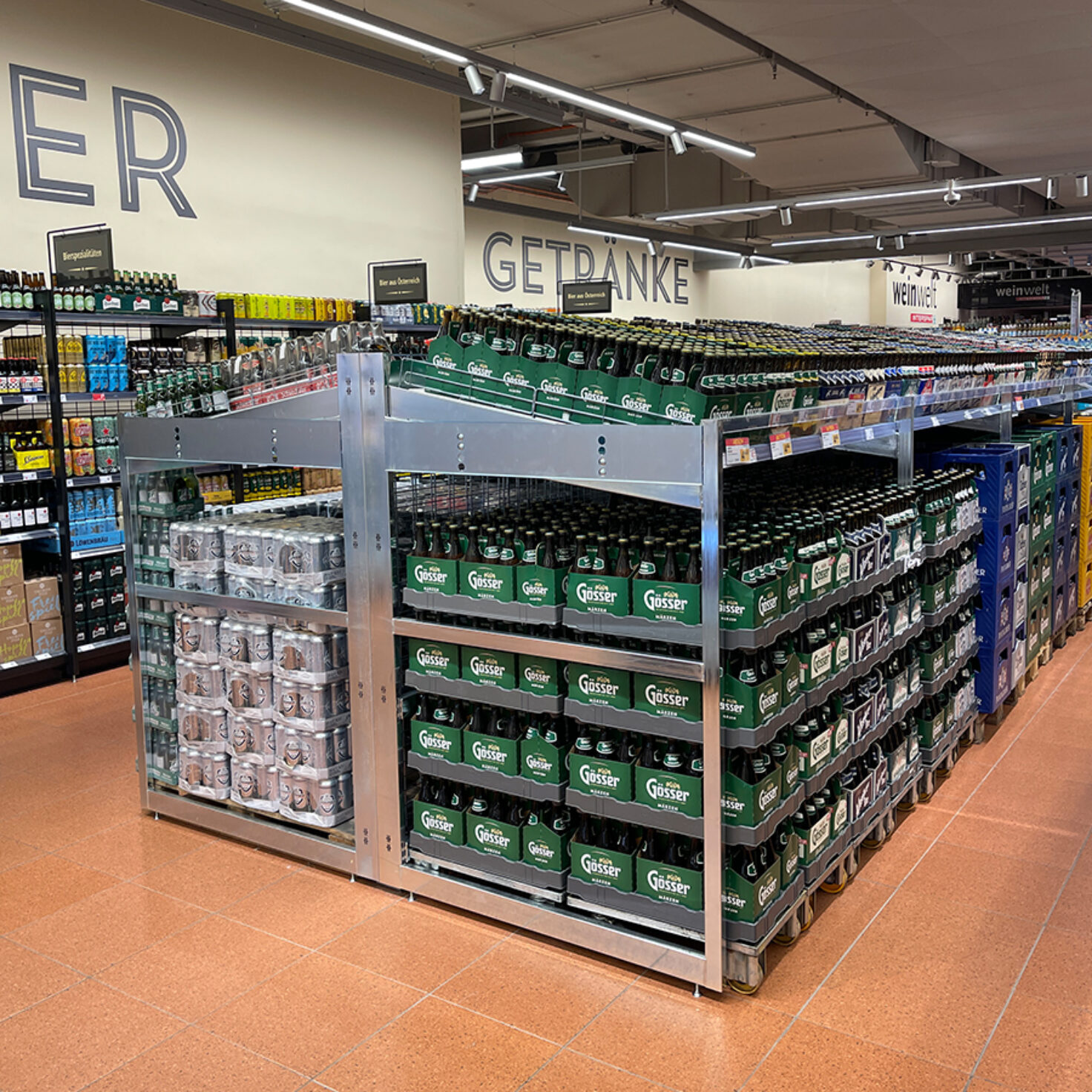 ISP Wien Sandleitengasse Regal Bier 01