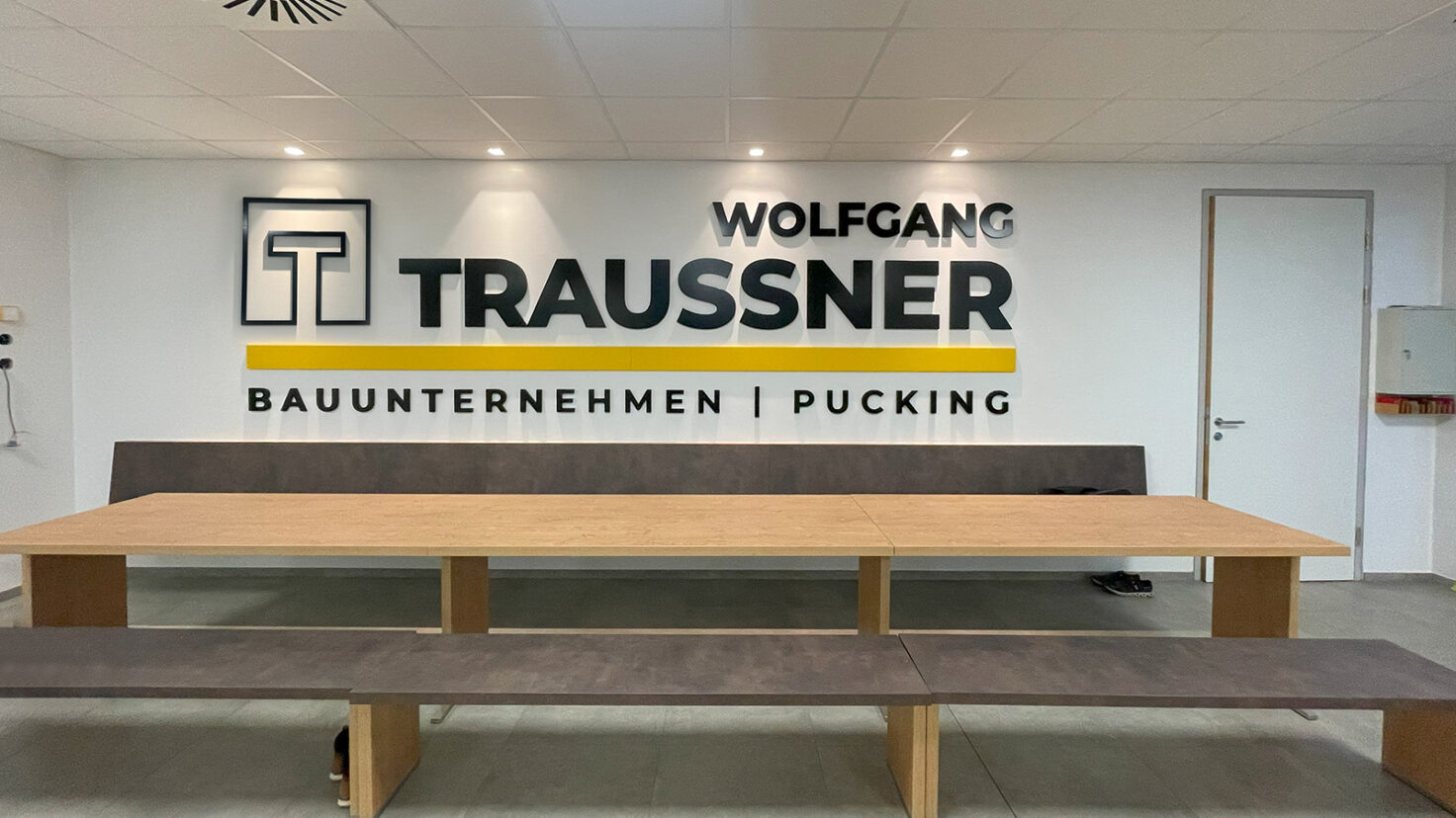Traussner Pucking Innen 01