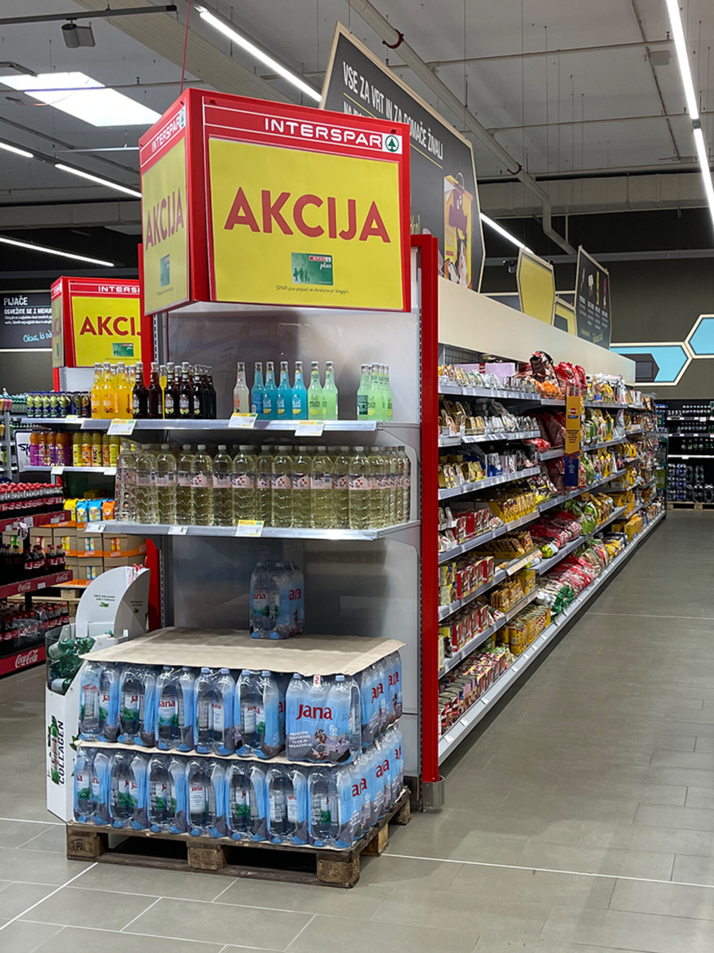 Interspar Ljubljana Regal Aktion 02