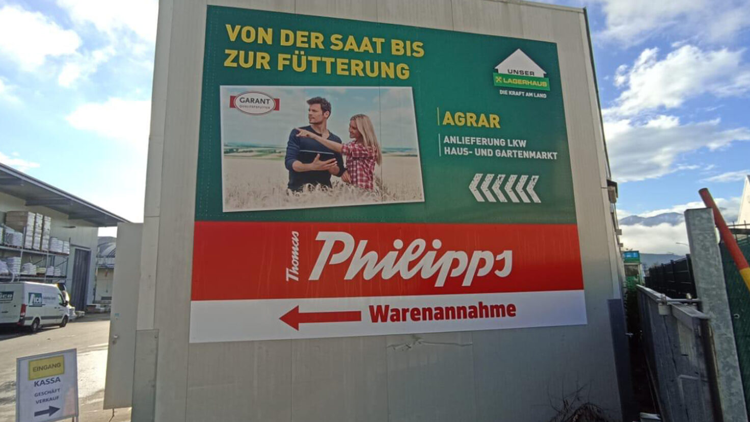 Unbeleuchtetes Schild Warenannahme