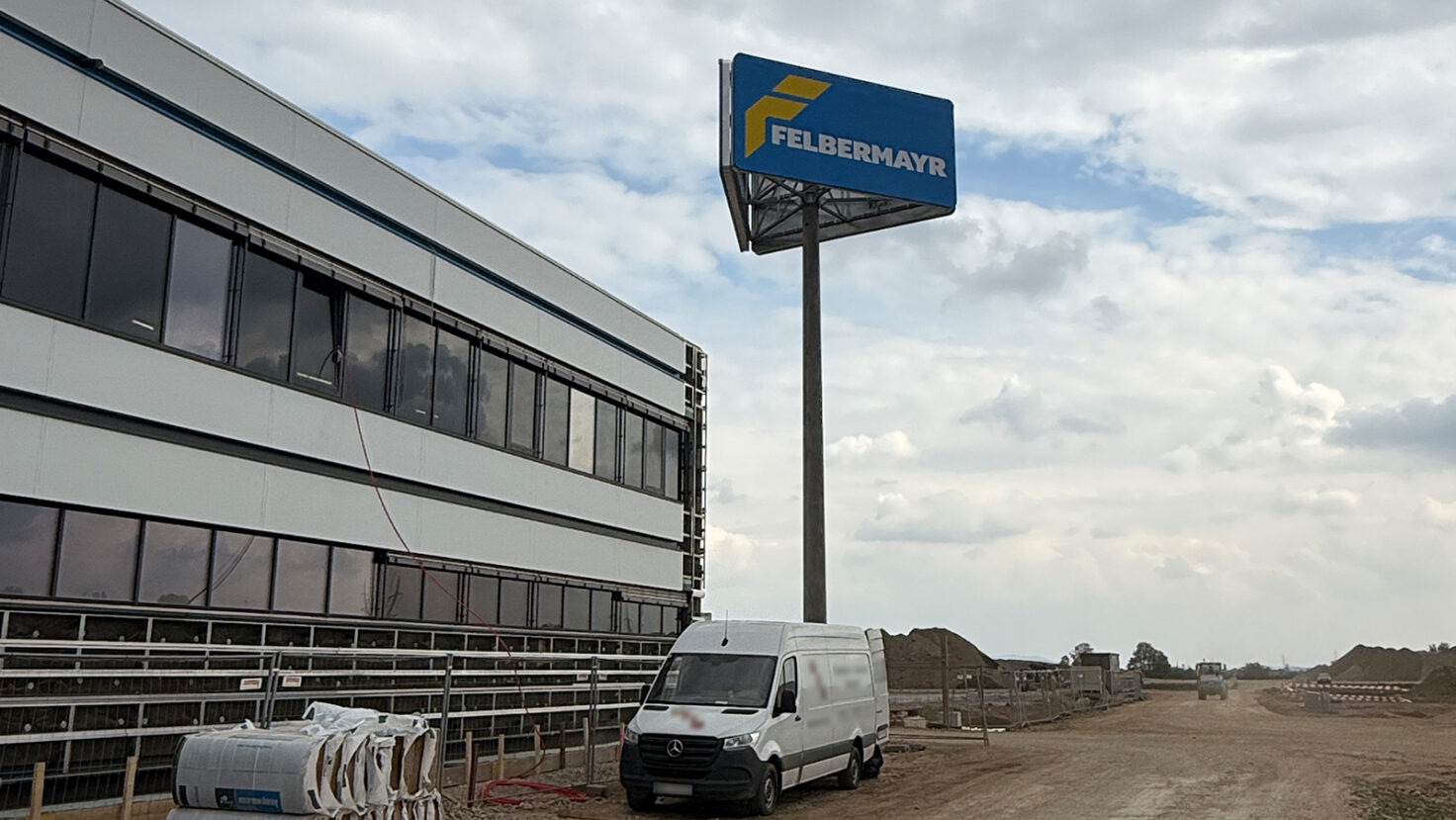 Felbermayr Leuchtschild Turm