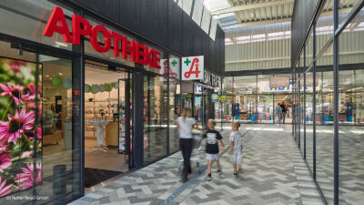PRO Linz Leuchtschriften Steckschilder Shops 02